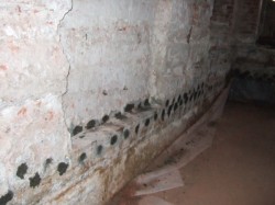 зачеканка скважин после прокачки стен (внешние стены)